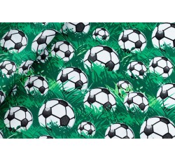 Šatovky - šatovka míče na trávníku
