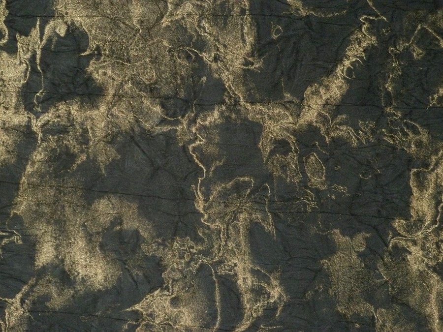 černá látka 3317 s bronzovou texturou