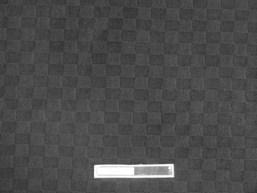 černý žakárový úplet 3334 čtverečkový vzor