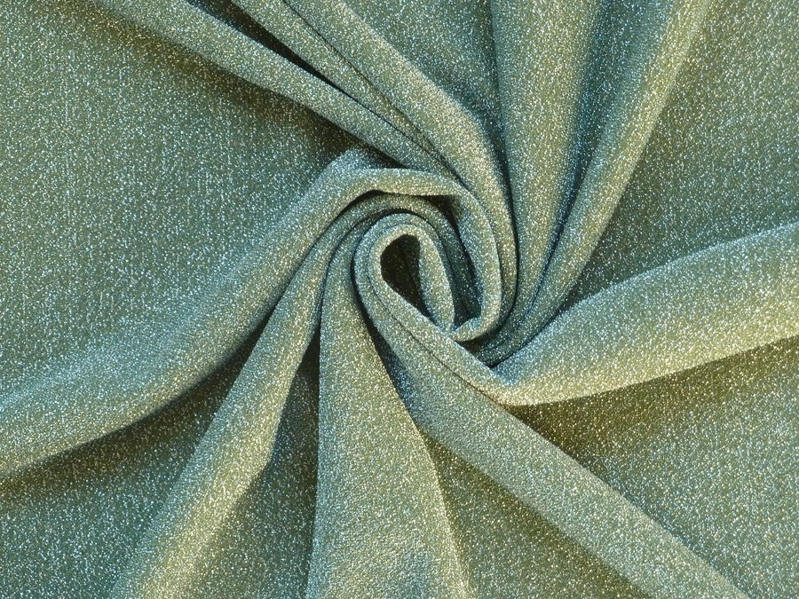 zelená společenská látka se stříbrnými glittery 48