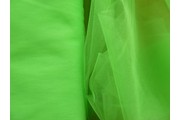 Tyly - tyl neonově zelený š. 280 cm