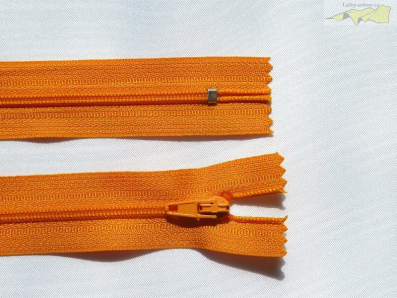 zip spirálový 20cm oranžový