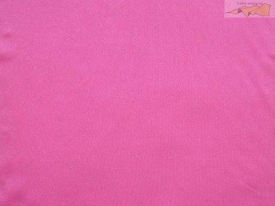 růžová látka na fitness samba
