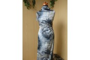 Hedvábí - hedvábná šatovka 2476 šedý batikovaný vzor