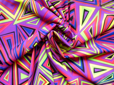 fialová plavkovina iris geometrický vzor