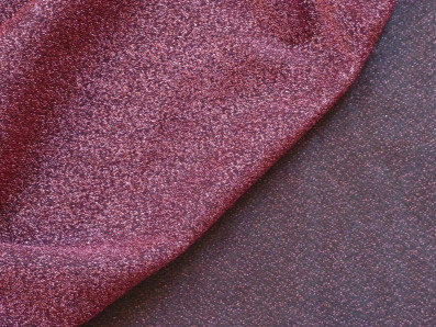 společenská látka s glittery 4006 rubínová