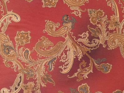 vínová hedvábná šatovka 3250 s kašmírovým vzorem