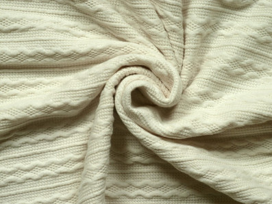 pletenina v krémové barvě 3333 s plastickým vzorem