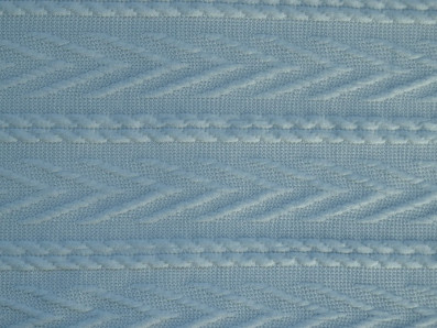 pletenina v bledě modré barvě 3332 s plastickým vzorem