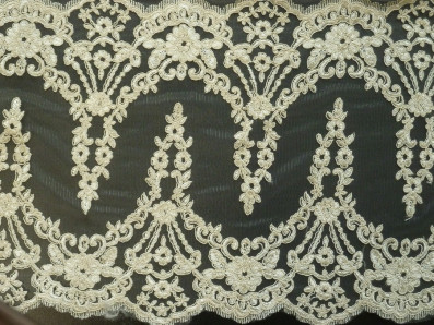 elastická krajka 2441 krémová