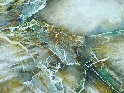 zelená hedvábná šatovka 2043 mramorový efekt