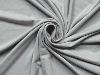 šedý viskózový úplet