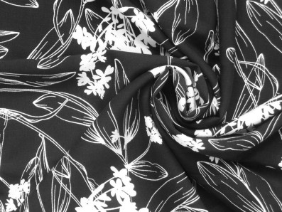 černá šatovka 3339 s květy