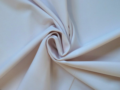 úplet 3342 v pudrově růžové barvě