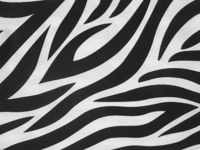 černé hedvábí 3320 bílý zebra vzor