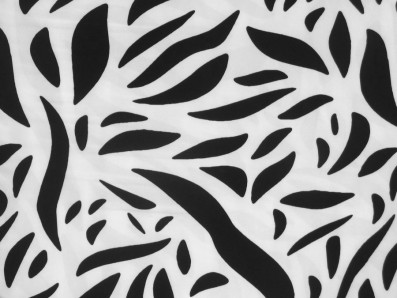 bílé hedvábí 3320 černý  vzor s listy