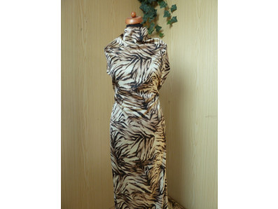 hedvábná šatovka 3325 s tygřím vzorem