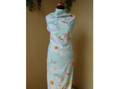 zelenkavá viskóza 1910 s květy