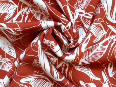 viskóza 3424 v cihlové barvě s botanickým vzorem