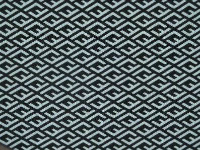 zimní úplet 3508 s černo-světlým geometrickým vzorem